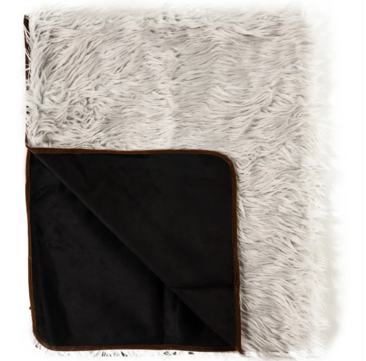KinPaws™ ComfortCloud Blanket – Soft Waterproof Pet Throw